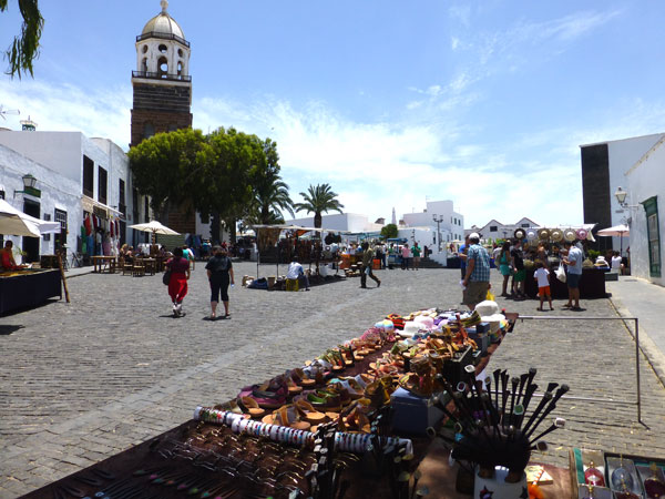 השוק בעיר "טגיזה" Teguise