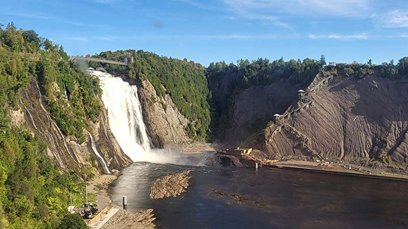 פארק מפלי מונטמורנסי Montmorency Falls