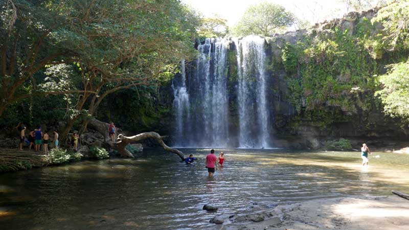 בריכה ומפל בפארק לאומי רינקון דה לה ויאחה