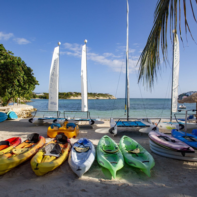 sail boats and kayaks  on  Pickleball Getaways trip
