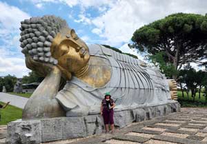 פסל בודהה ענק