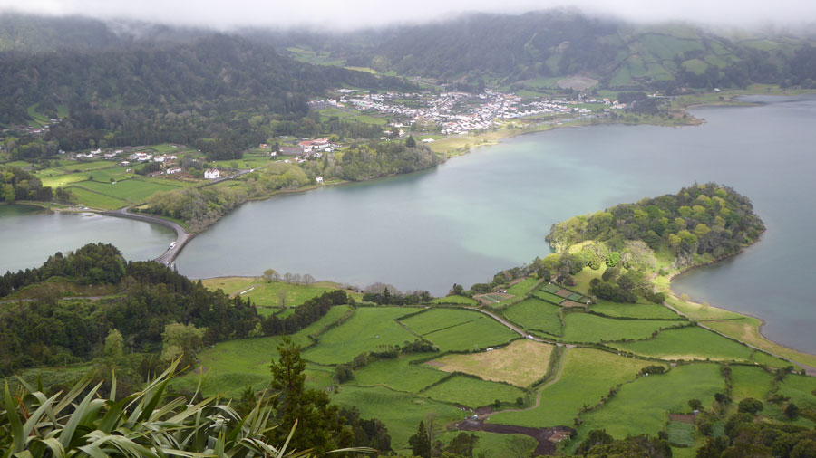 אגמי סטה סידדס באי סאו מיגל