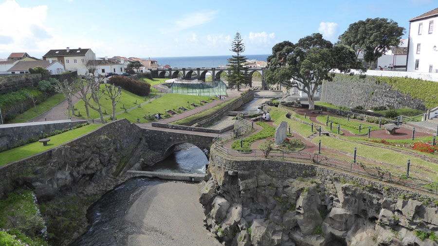 ריברה גרנדה   Ribeira Grande