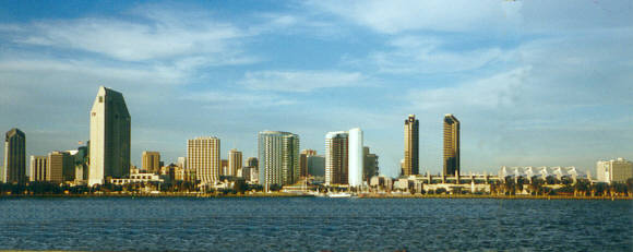 DOWNTOWN San Diego העיר התחתית בסאן דייגו)