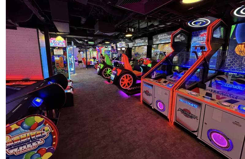 מתחם מכונות משחק