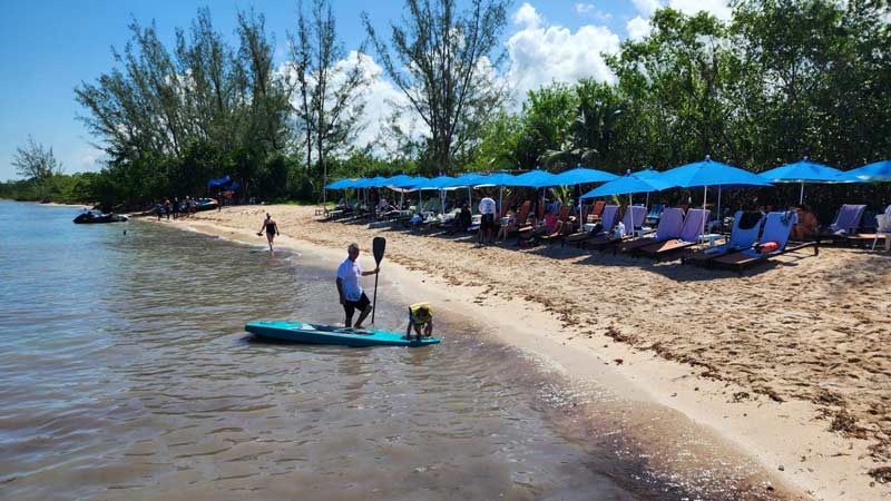 חוף אקווריום בקוזומל