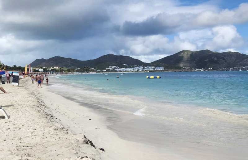 חוף הים בסנט מרטן