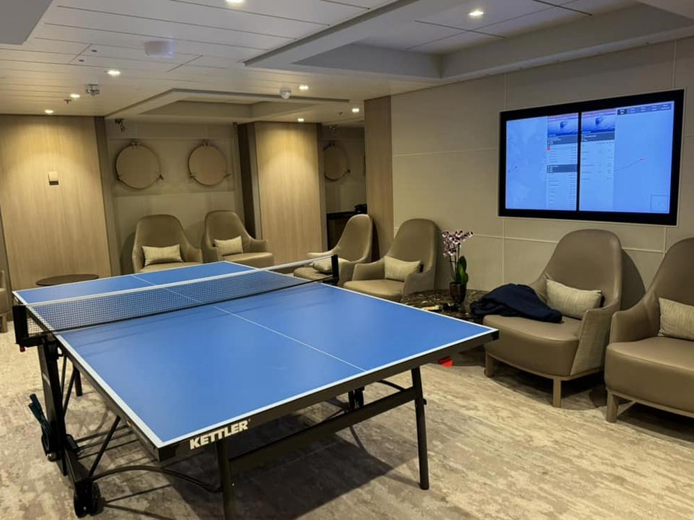 שוךחן פינג פונג מקורה