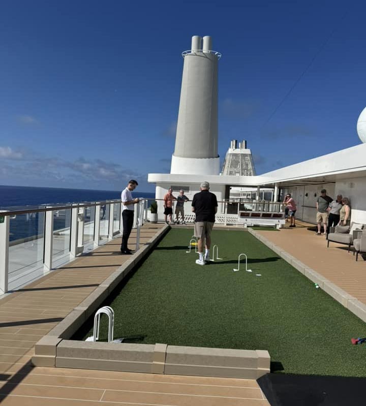 משחקים על הסיפון