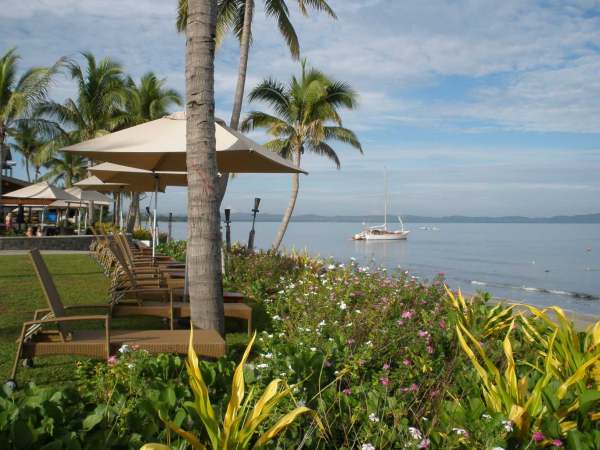 denarau resorts beach
