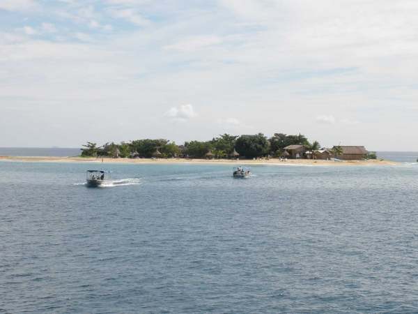 Mamnuka Island in Fiji 