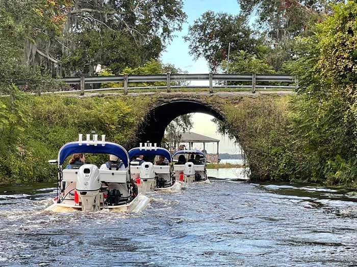 סיור מודרך בקטמארן זוגי