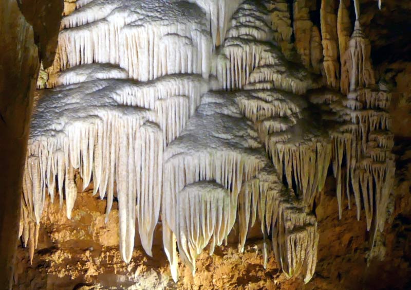 מערות נטיפים לורי Luray