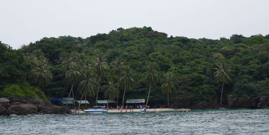 חוף יפ באי ליד פוקוק